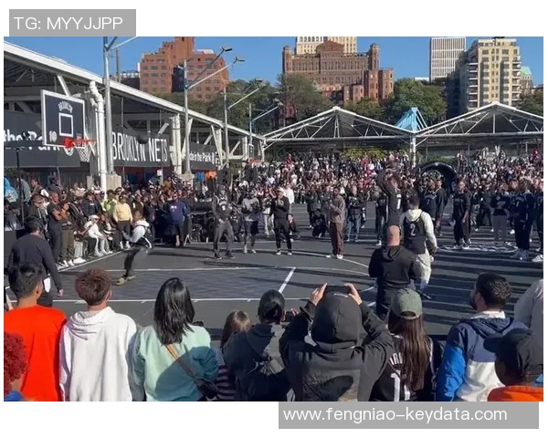 中超精彩对决切尔西逆转里昂乌龙球引发全场热烈欢呼